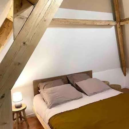 Holiday home Chaumiere Normande Et Sa Dependance, Proche Deauville Et Honfleur 10-12 Pers Quetteville