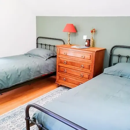 Holiday home Chaumiere Normande Et Sa Dependance, Proche Deauville Et Honfleur 10-12 Pers Quetteville